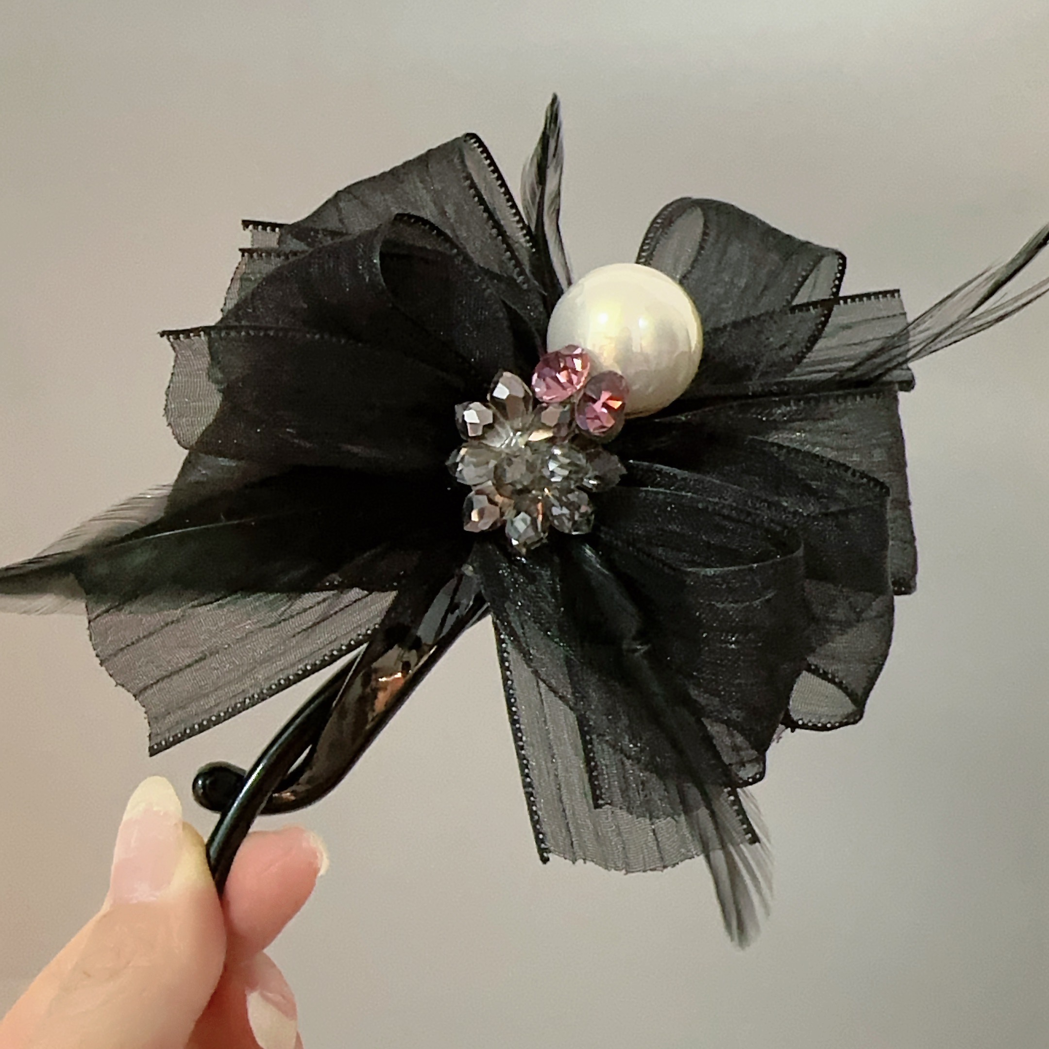 2025新款羽毛香蕉夹黑色复古港风高级感超仙网红发夹后脑勺盘发饰