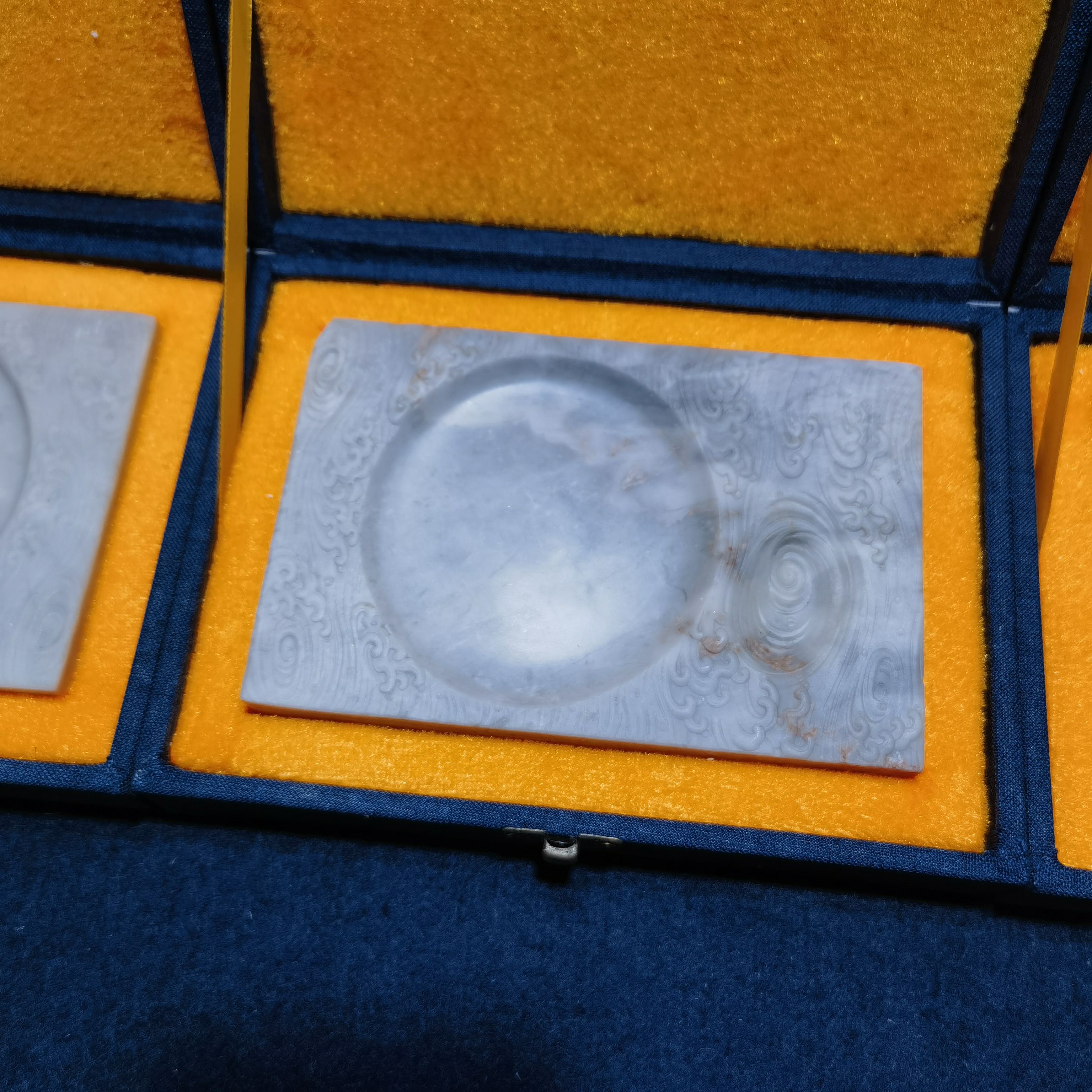 【6寸海浪纹白端】大风堂广东肇庆七星岩书法国画作品端砚