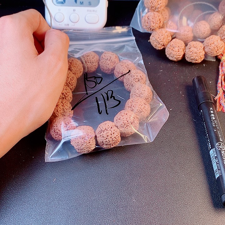 君***下吊坠金刚菩提11———-