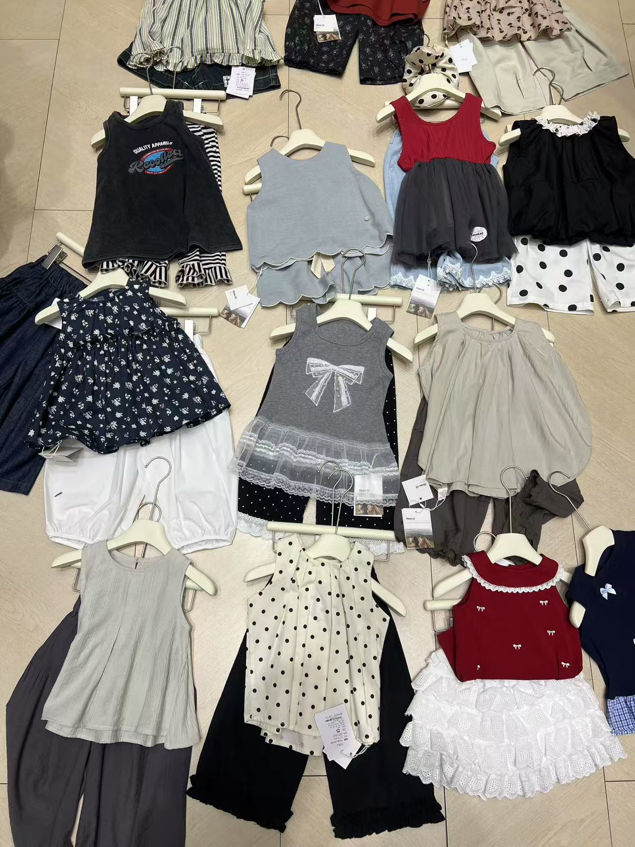 品牌童装孤品男童女童