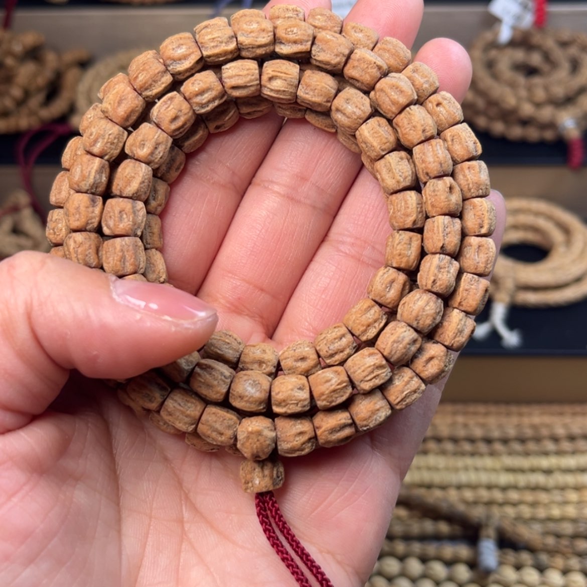 【闪购商品】柏香籽/百香籽吊坠曹*A038