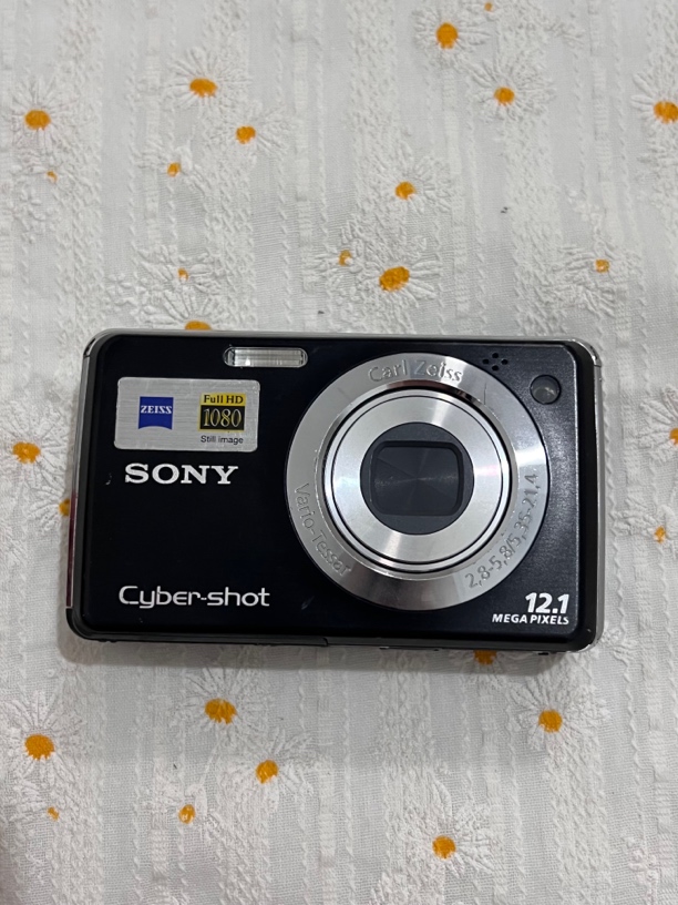 8新 Sony/索尼 索尼w230复古ccd人像好看（no退no换）