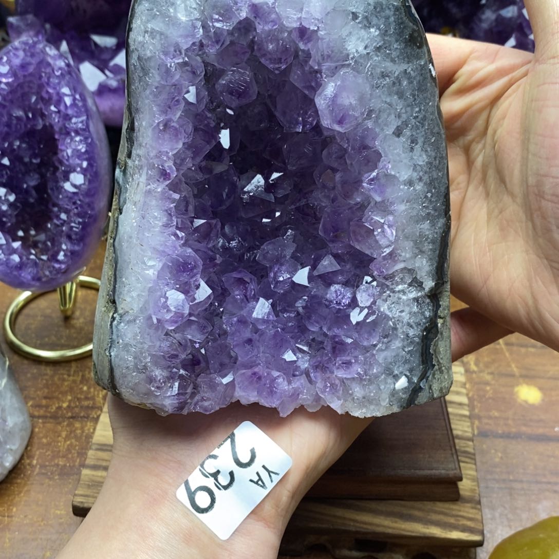 水晶大型摆件（非配饰）未镶嵌