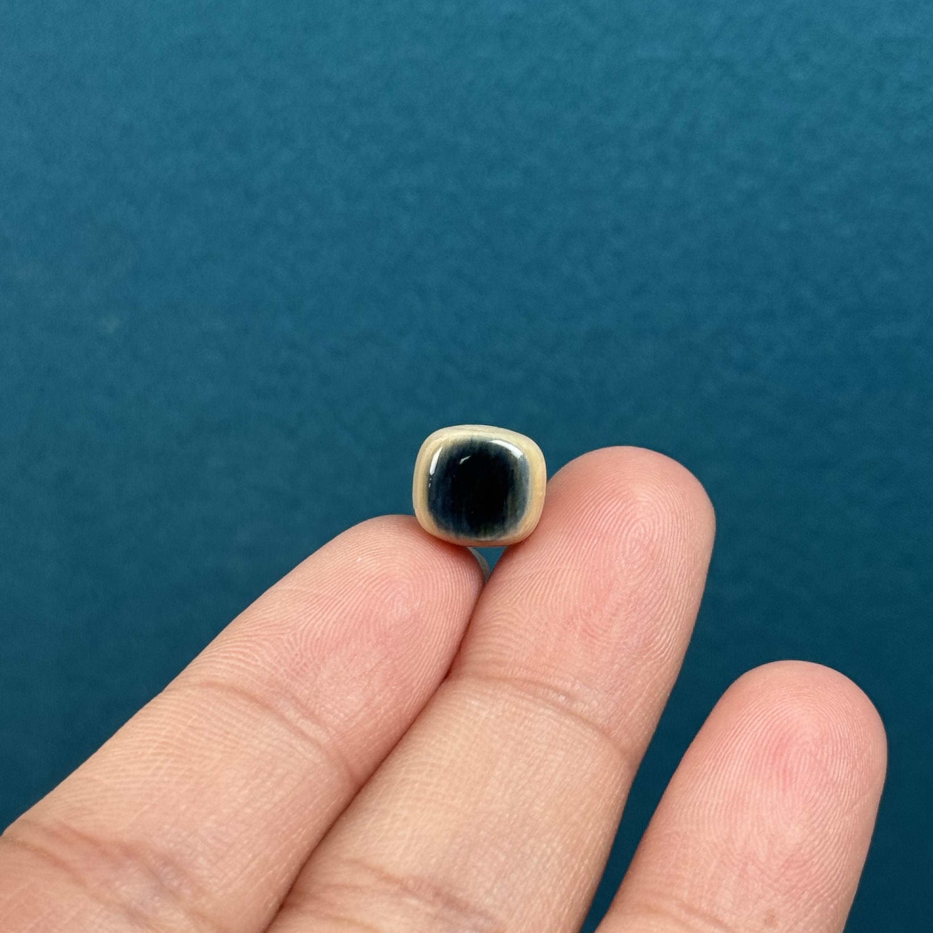 S95-19天然猛犸牙 蓝眼睛老型单珠9.3*8.5mm一物一图支持鉴定