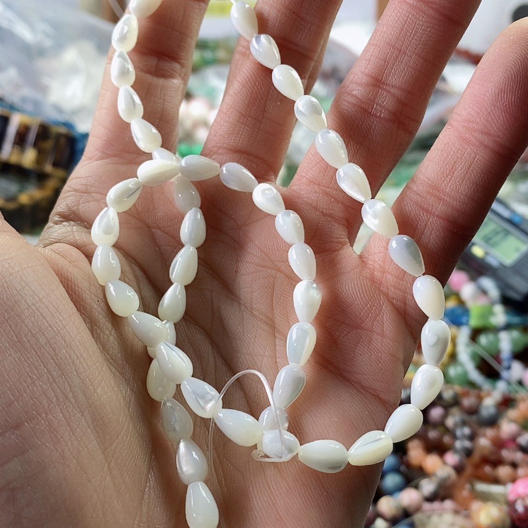 玛瑙/玉髓珠宝半成品合金一条天然5×18白蝶贝水滴