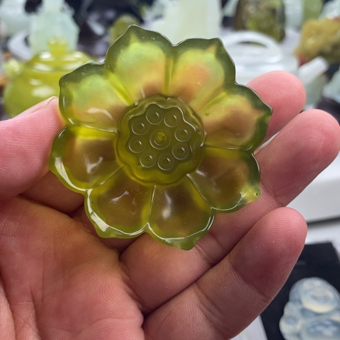 岫玉未镶嵌四大名玉香插瑕疵