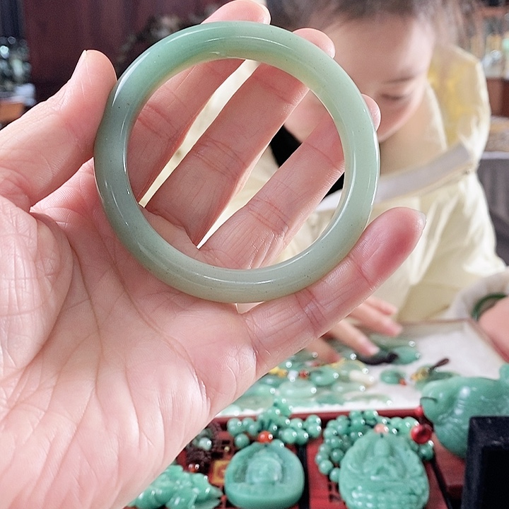 密玉（石英质玉）手链未镶嵌58