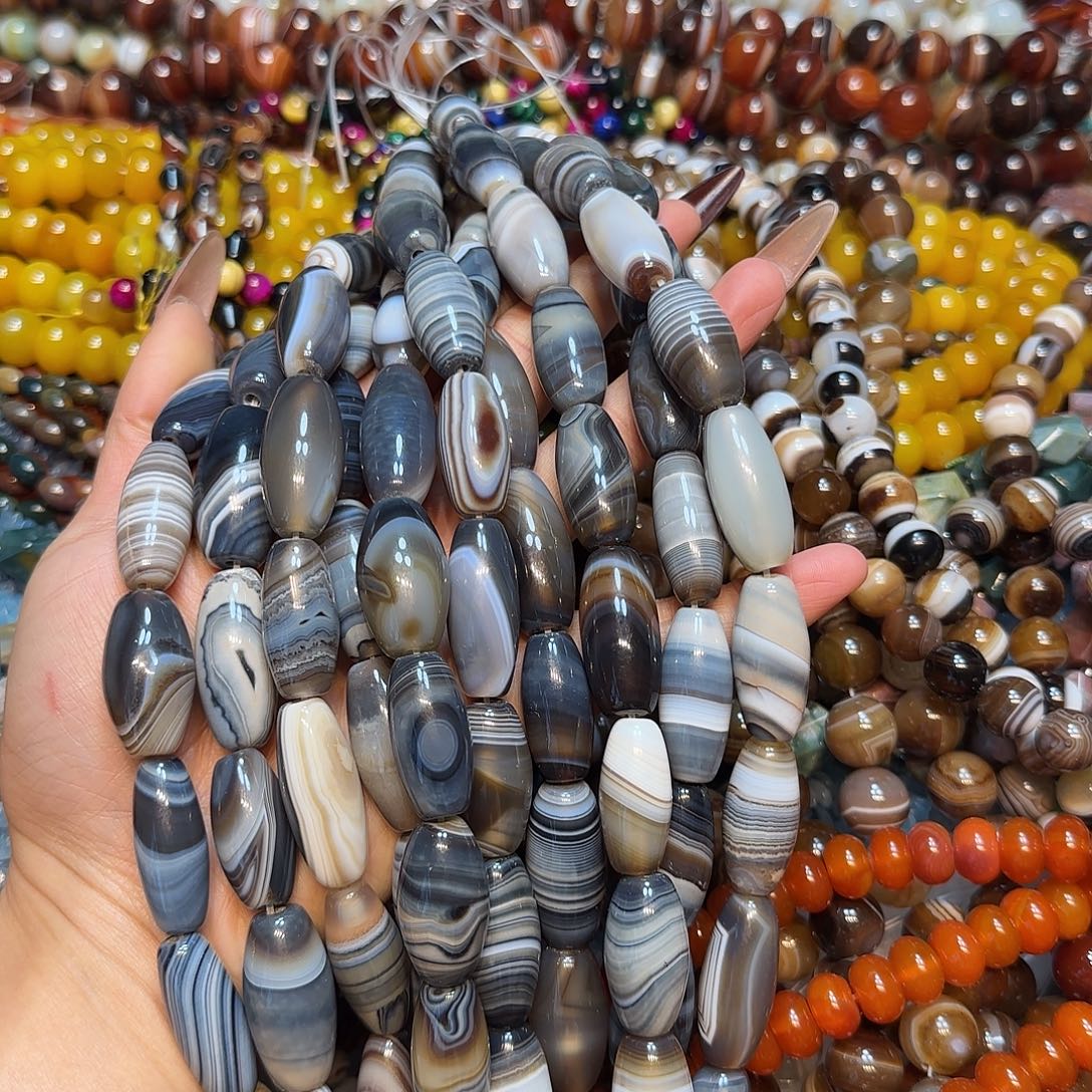 玛瑙/玉髓未镶嵌珠宝半成品天然波斯湾蚕丝玛瑙大孔一条14✖️30