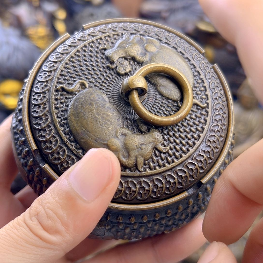 铜工艺美术大师作品集等多