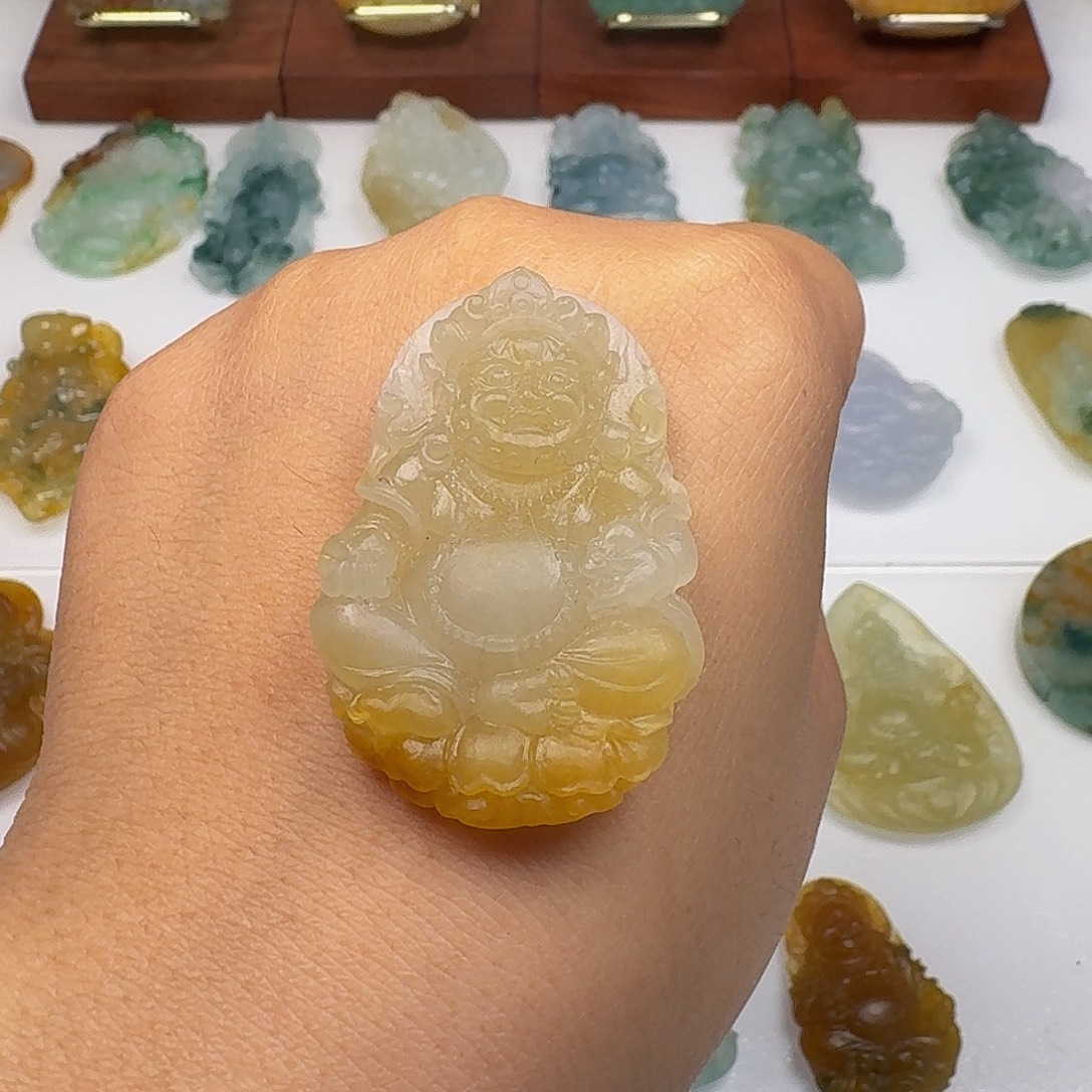 果***健定制翡翠未镶嵌毛货