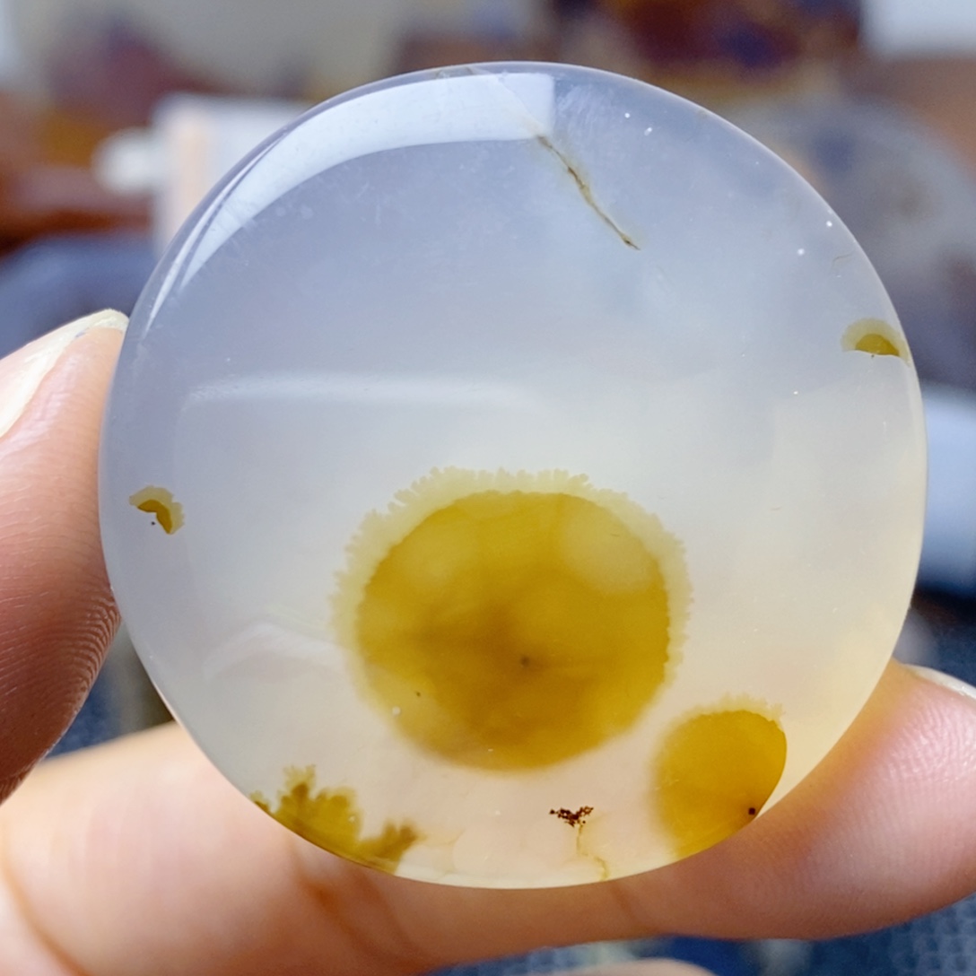 玛瑙/玉髓未镶嵌珠宝奇石