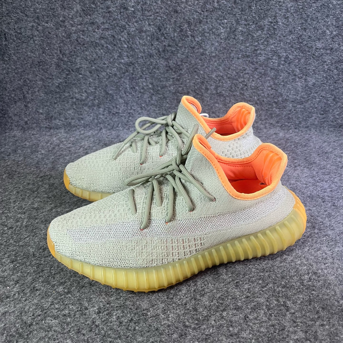 95新 MM6 350哈密瓜 42码 B1707鞋