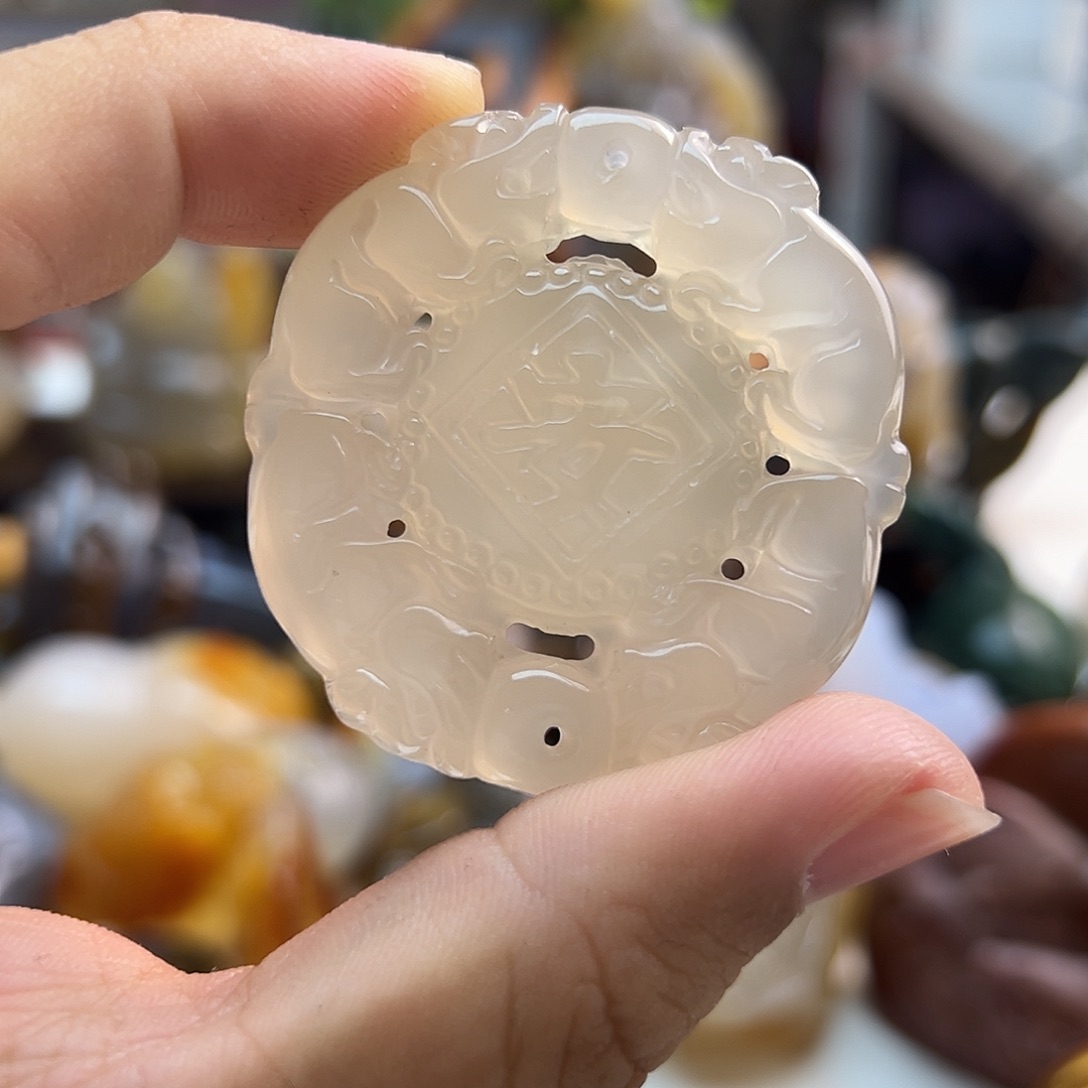玛瑙/玉髓未镶嵌颈饰