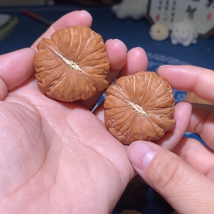 文玩核桃把件祥*龙南瓜墩