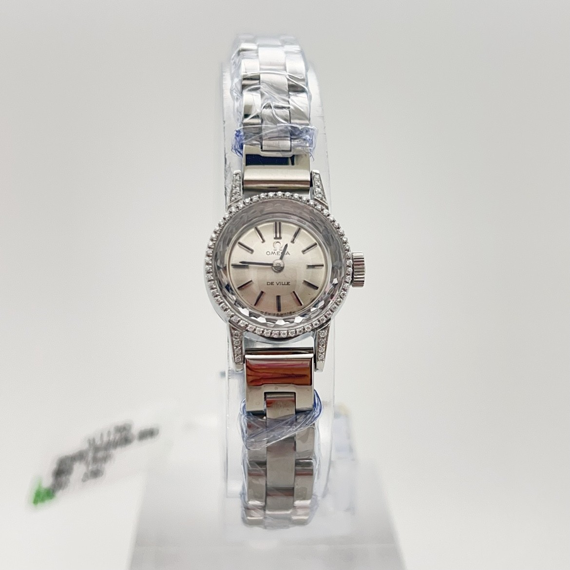 95新 Omega/欧米茄  手动机械后钻17mm/公价32999/w11768