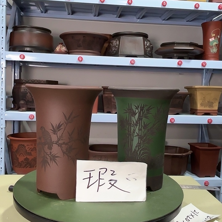 紫砂花盆微瑕两只