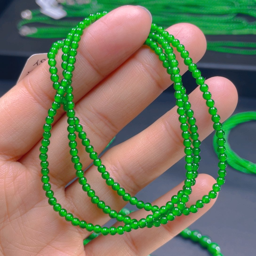 翡翠颈饰未镶嵌，1