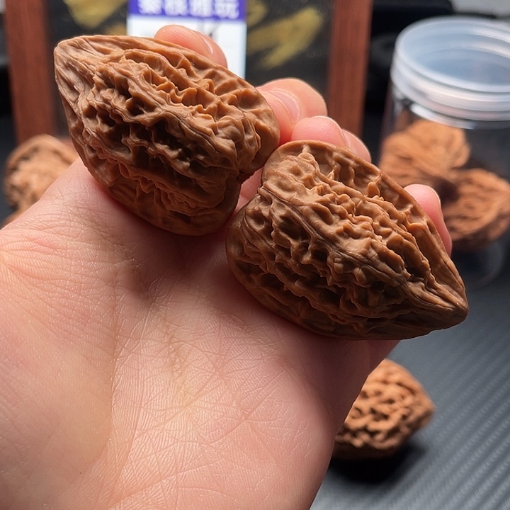 用***9核桃手串/手链秦岭