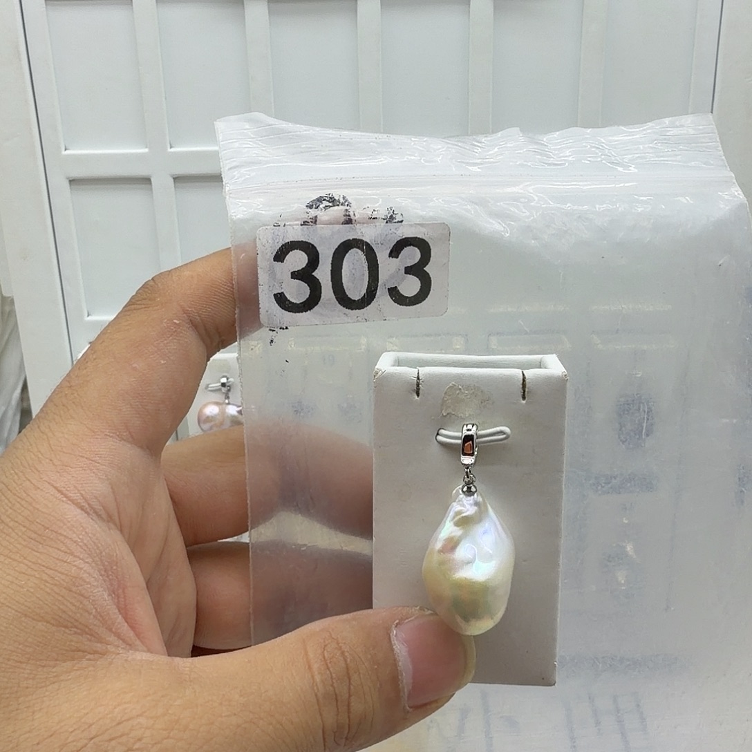 颈饰合金淡水珍珠