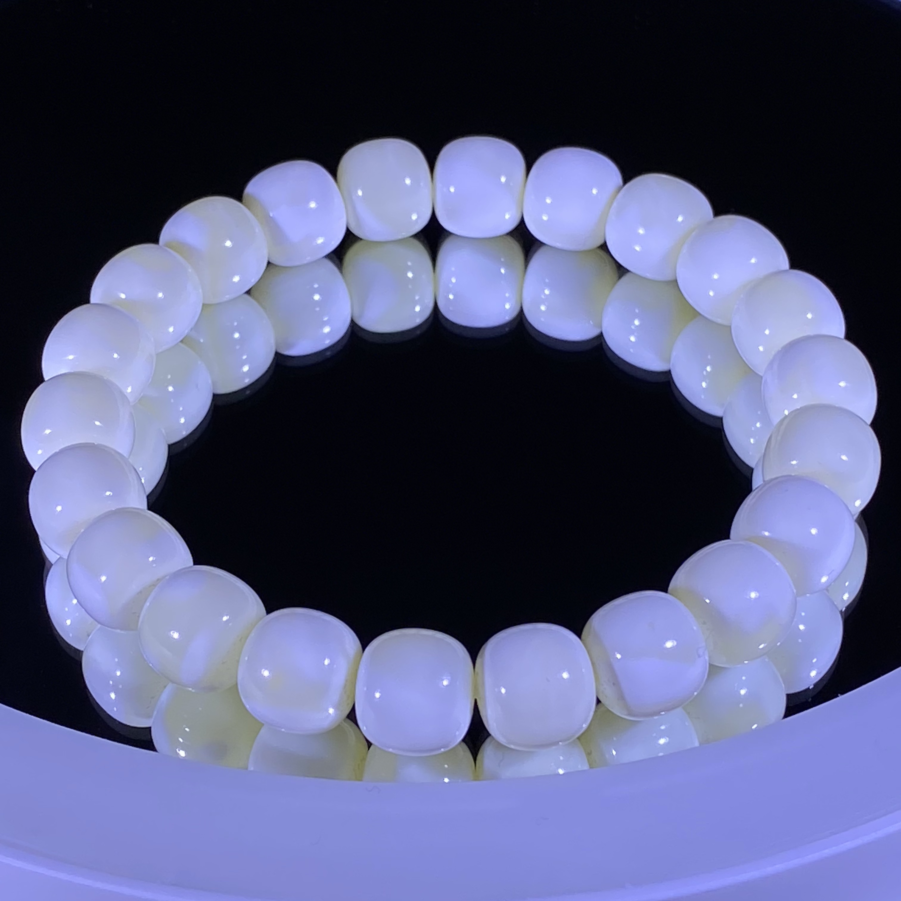 10.5mm漆瓷白蜜蜡老型手串 盘玩手感特别润特别舒服