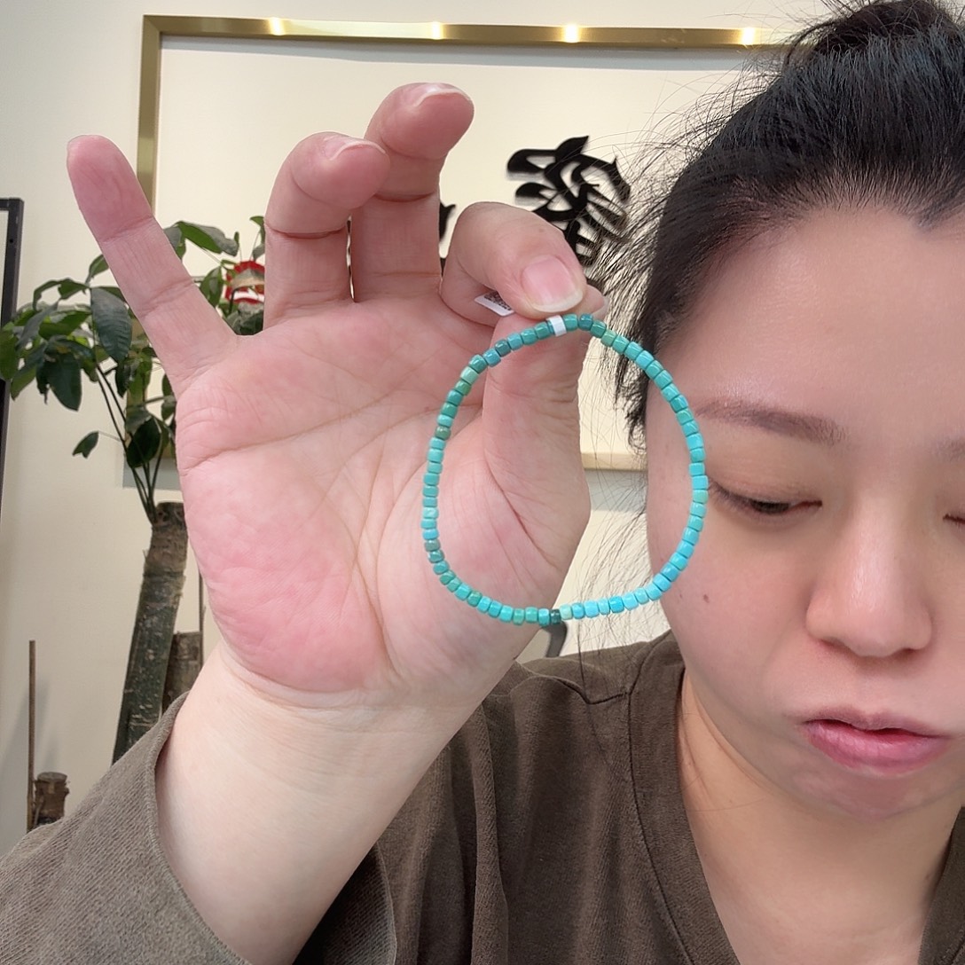 绿松石未镶嵌珠宝奇石23