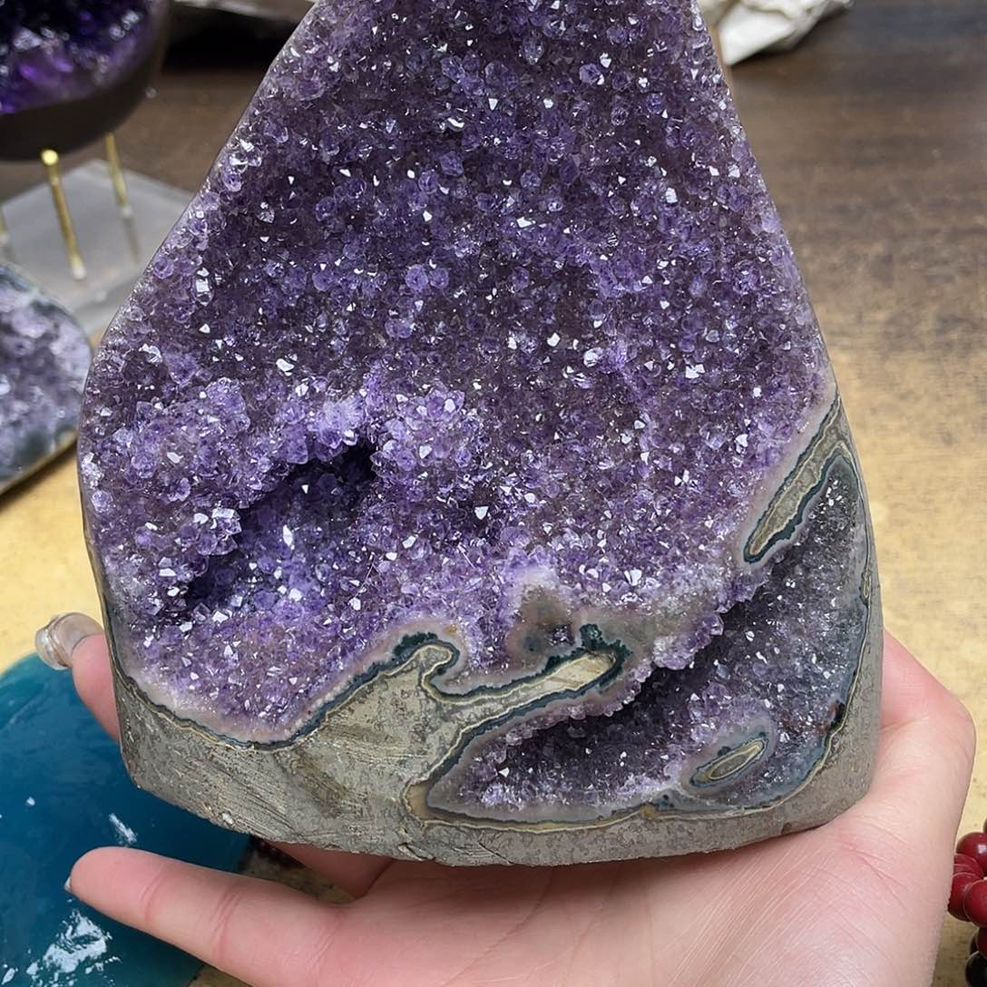 B****大型摆件（非配饰）未镶嵌紫晶