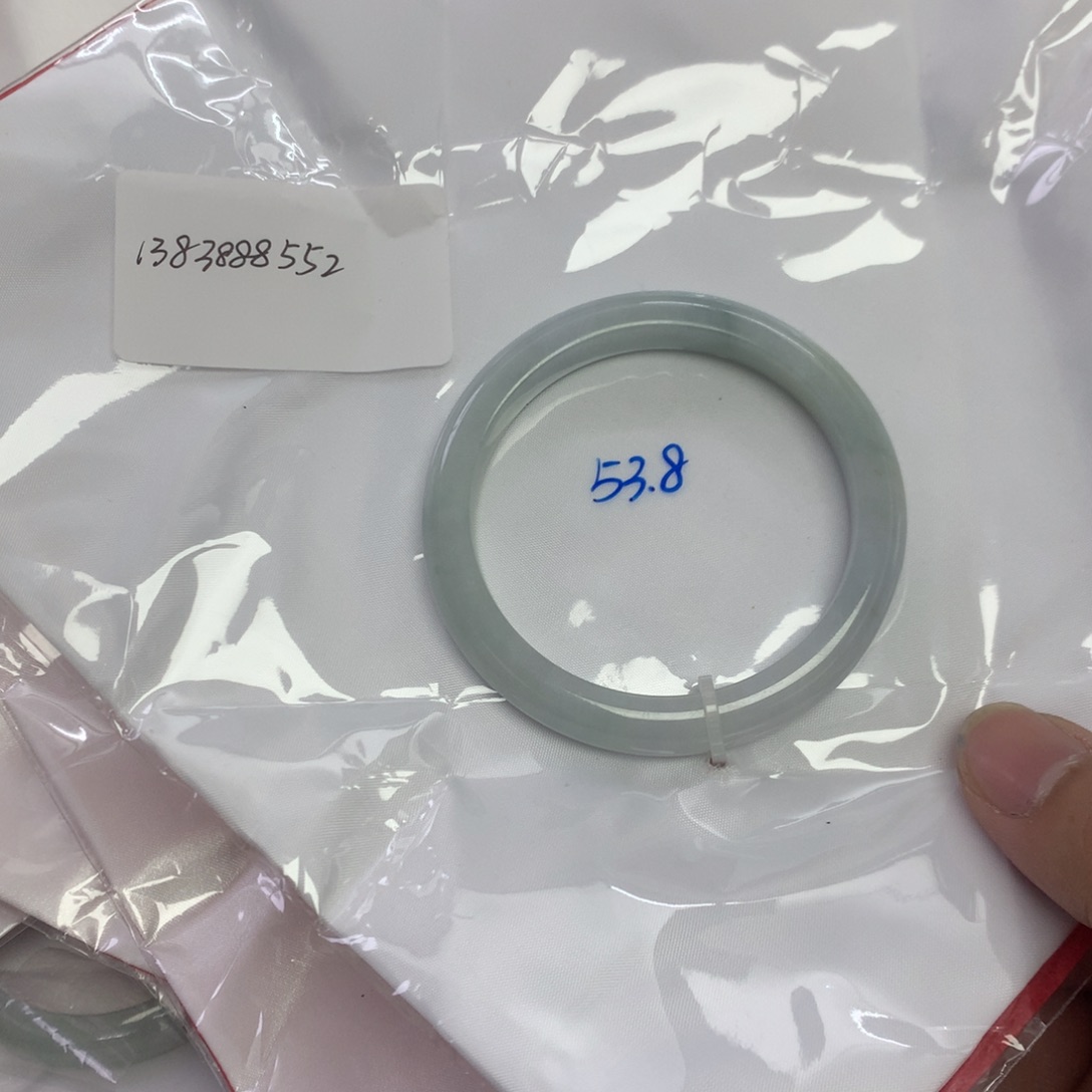 未镶嵌手镯翡翠天然缅甸翡翠手镯