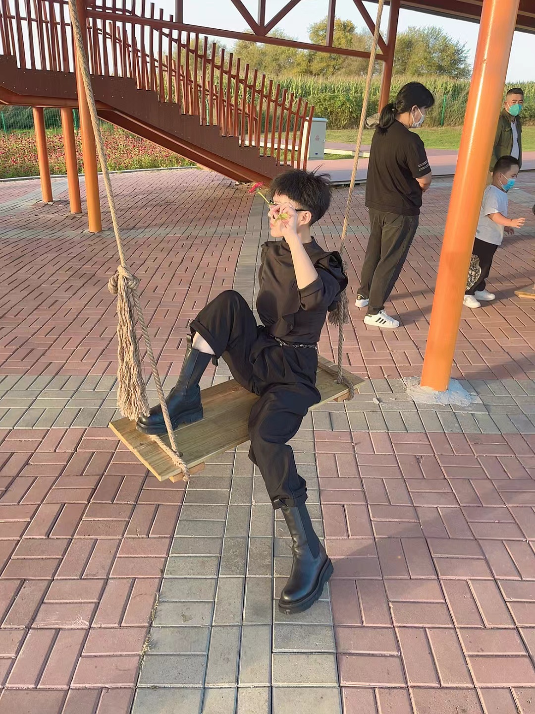 惊艳女装；展现你独特之美