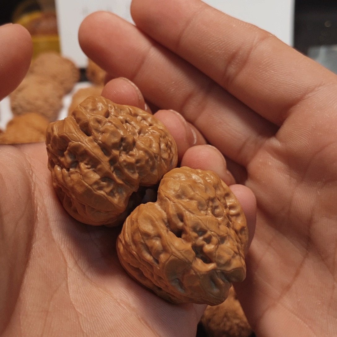 文玩核桃吊坠蛤蟆头