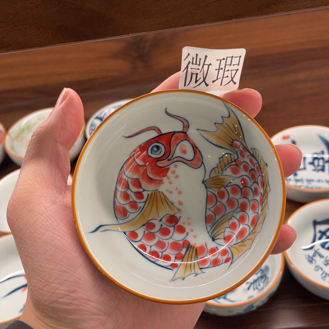 釉下手绘茶具微瑕