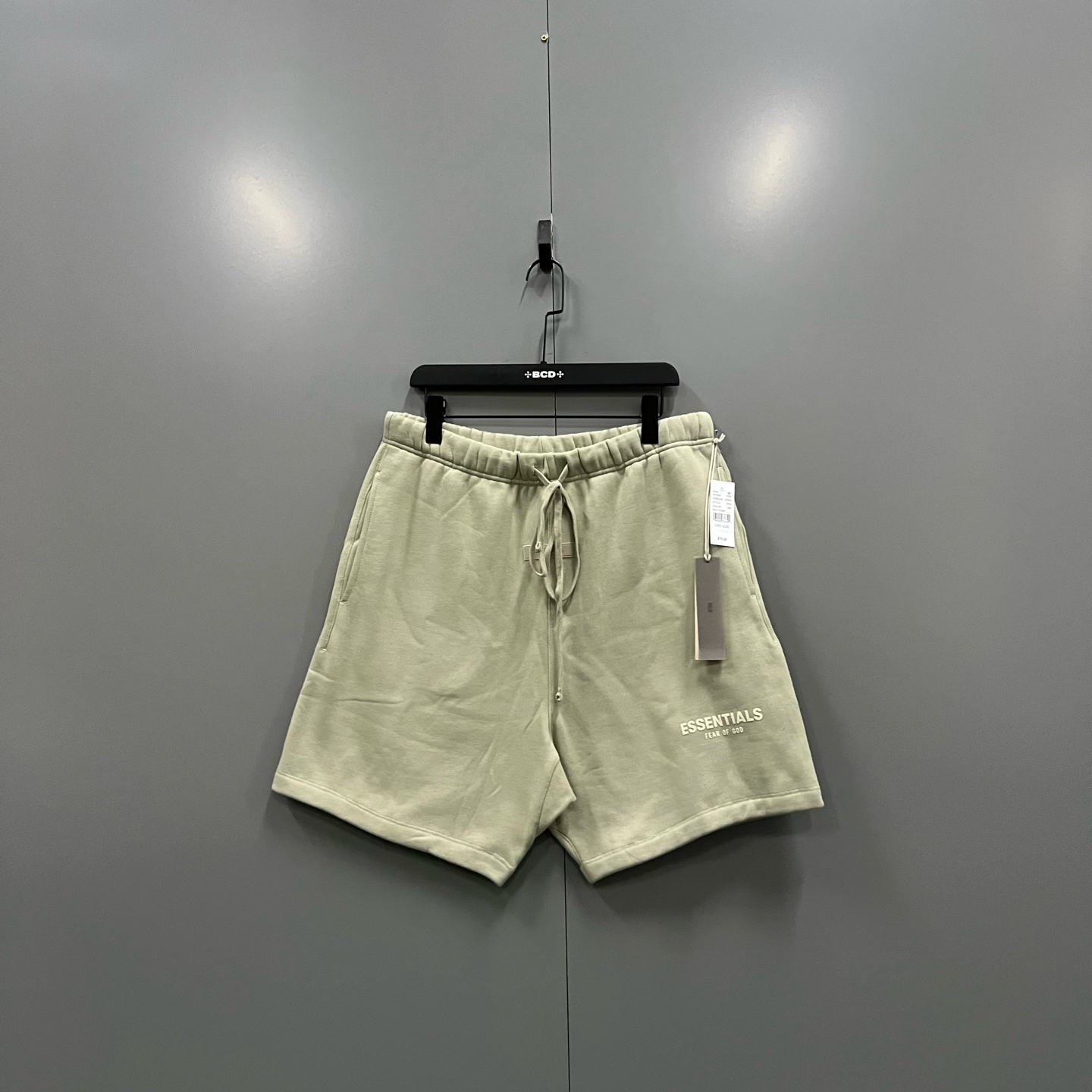 99新 maje (ll) 纯色logo抽绳短裤 L XL 018561