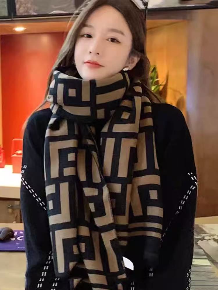 成人极简风多功能保暖女欧美围巾韩版秋冬季网红气质