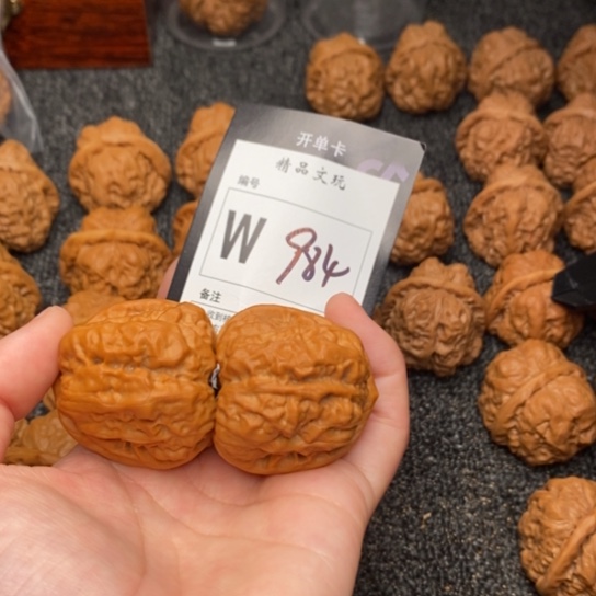 吊坠桃核下*秒我是第一百39