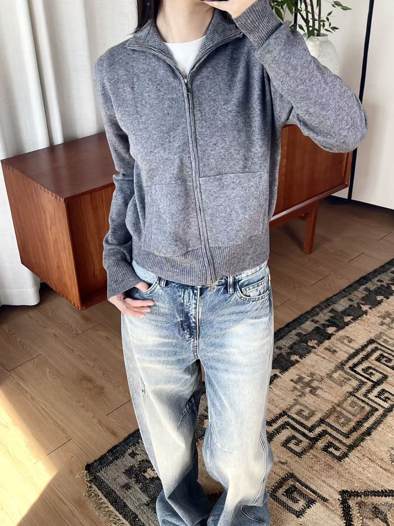 【小立领】净版口袋长袖双开拉链羊毛针织外套