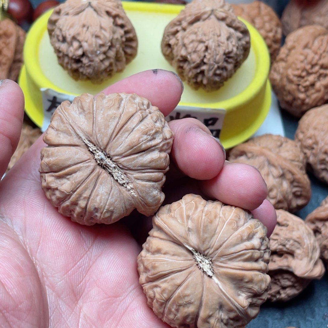 文玩核桃把件寅*君南瓜