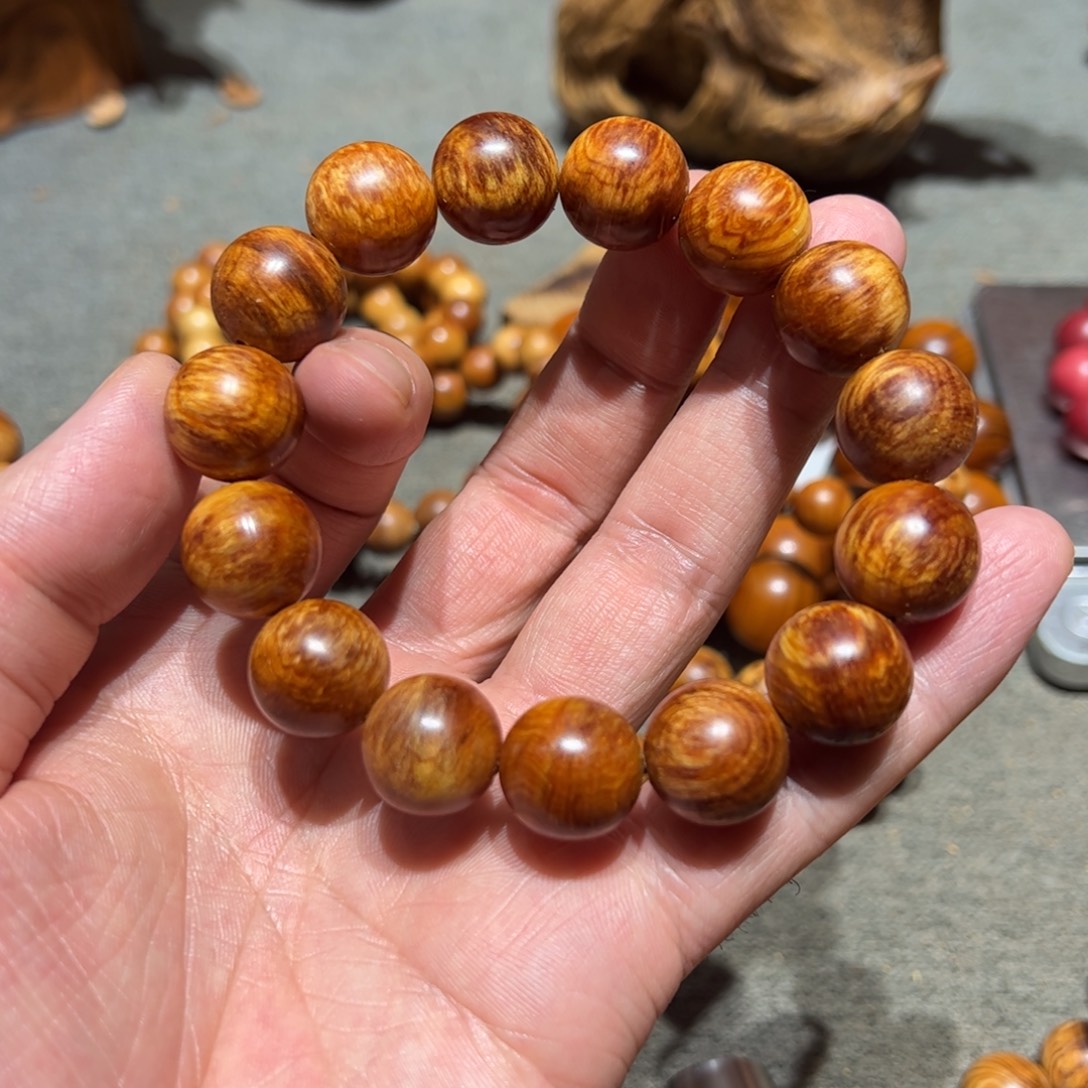 如***水柏木（崖柏）北太行陈化崖柏