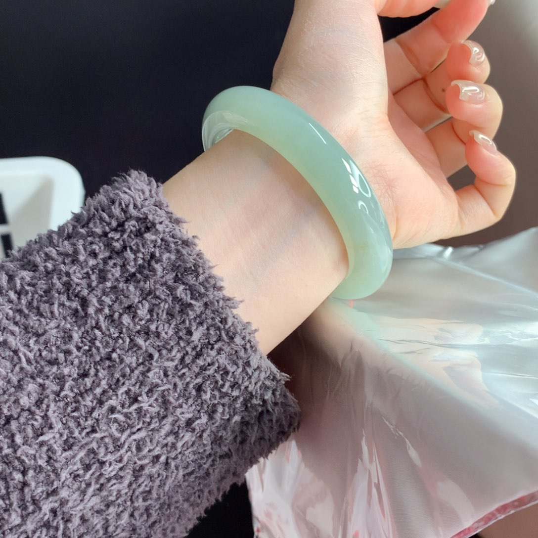 翡翠手镯未镶嵌（36号）