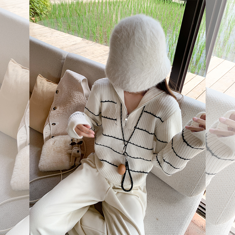 曾小咸 撞色条纹拉链大翻领针织衫毛衣Z243MH3359