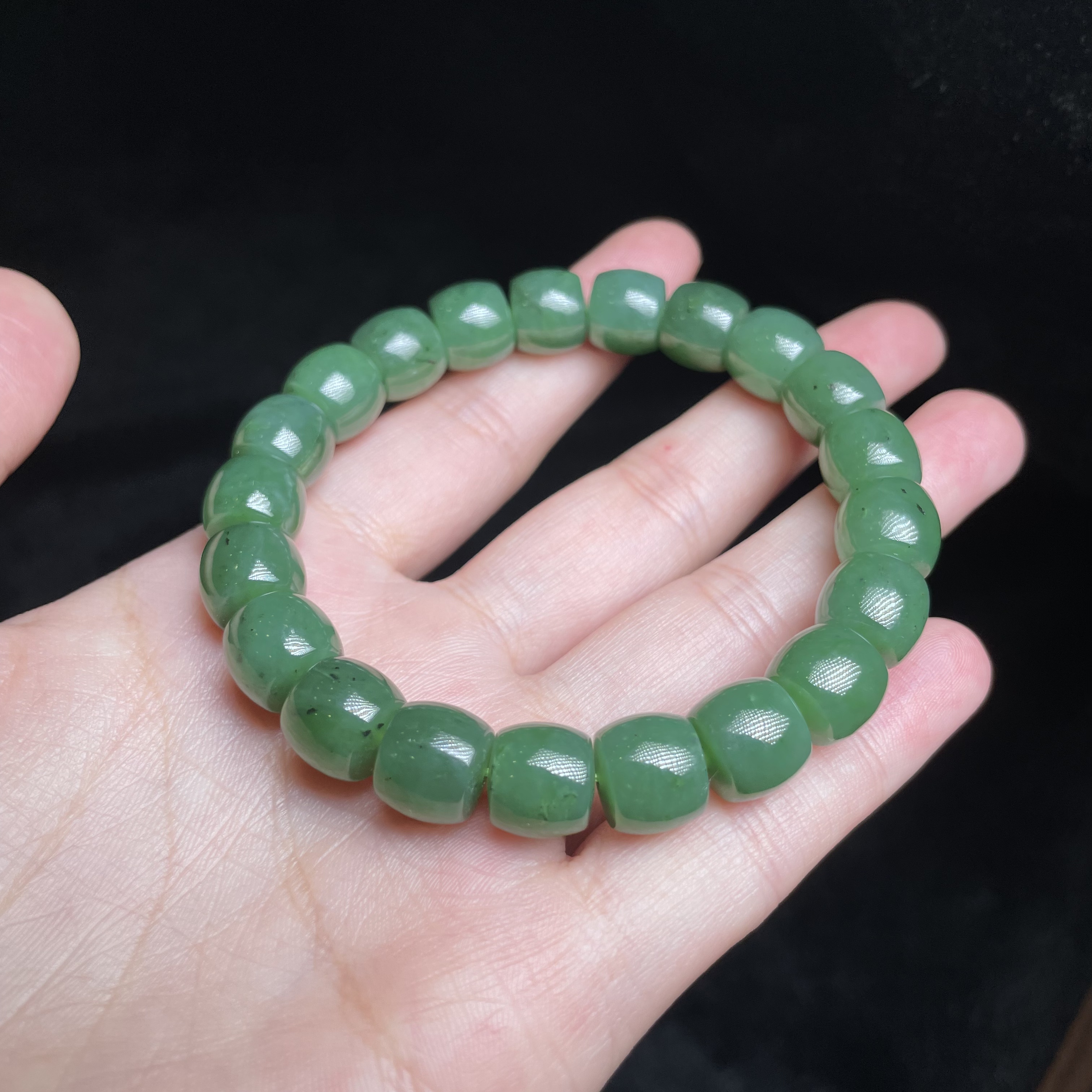 L【玉氏珠宝】和田玉碧玉直切手串-约10mm 多样性发一 CAN1890150