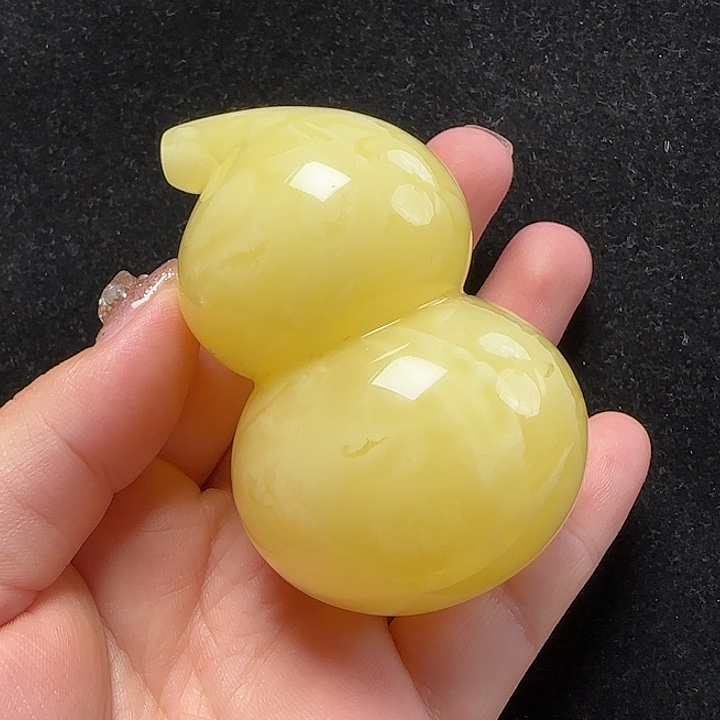 蜜蜡珠宝奇石未镶嵌