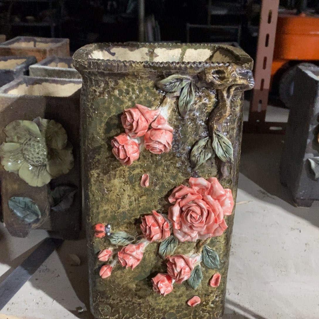 红陶青藤花器多肉花盆