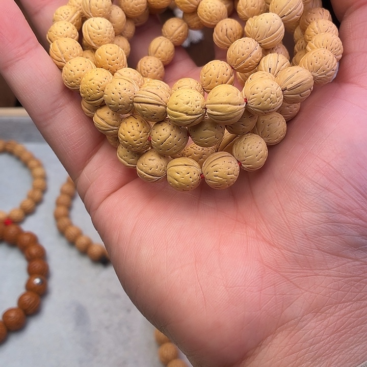 吊坠桃核111111111111