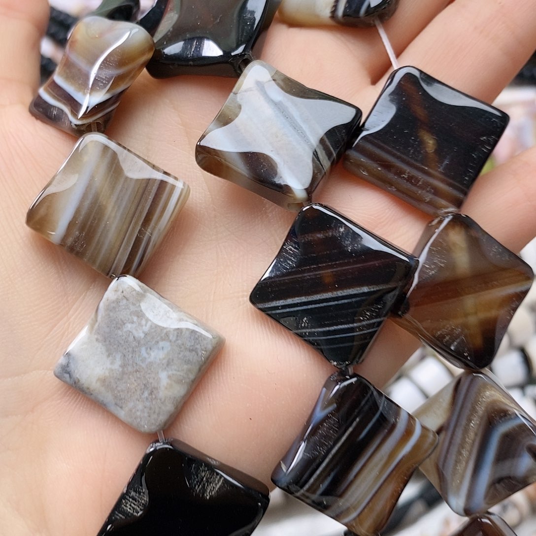 玛瑙/玉髓未镶嵌珠宝半成品玛瑙一条