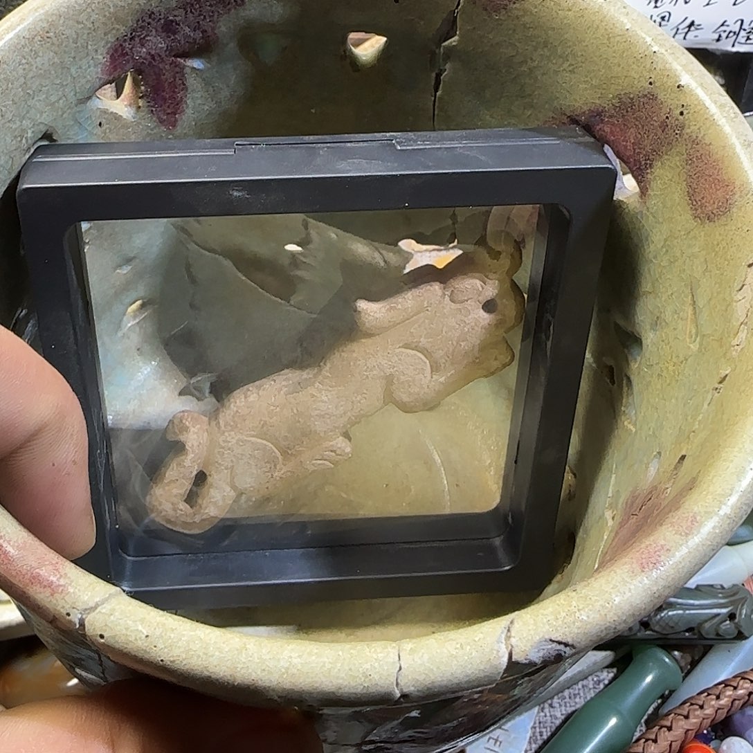 石***坊陶瓷工艺品摆件笔筒