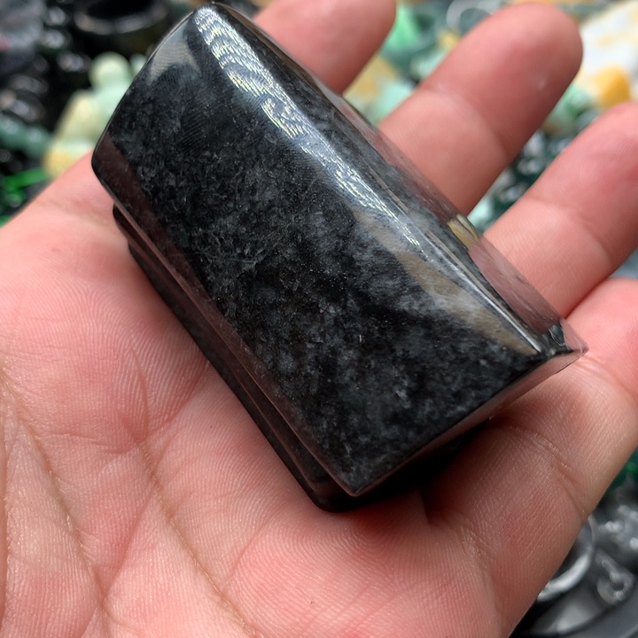 翡翠颈饰未镶嵌保真天然A货翡翠