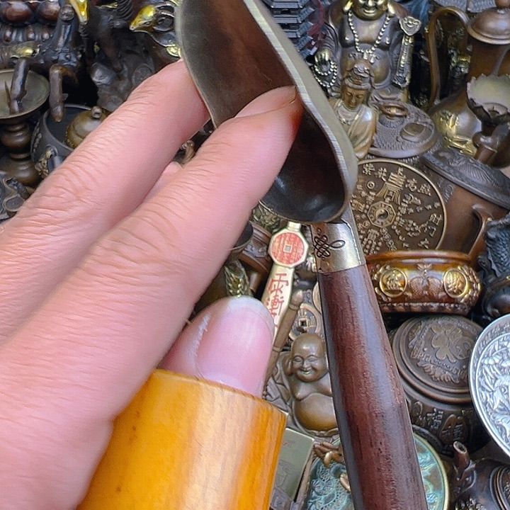 Iii I don’t know what to say 