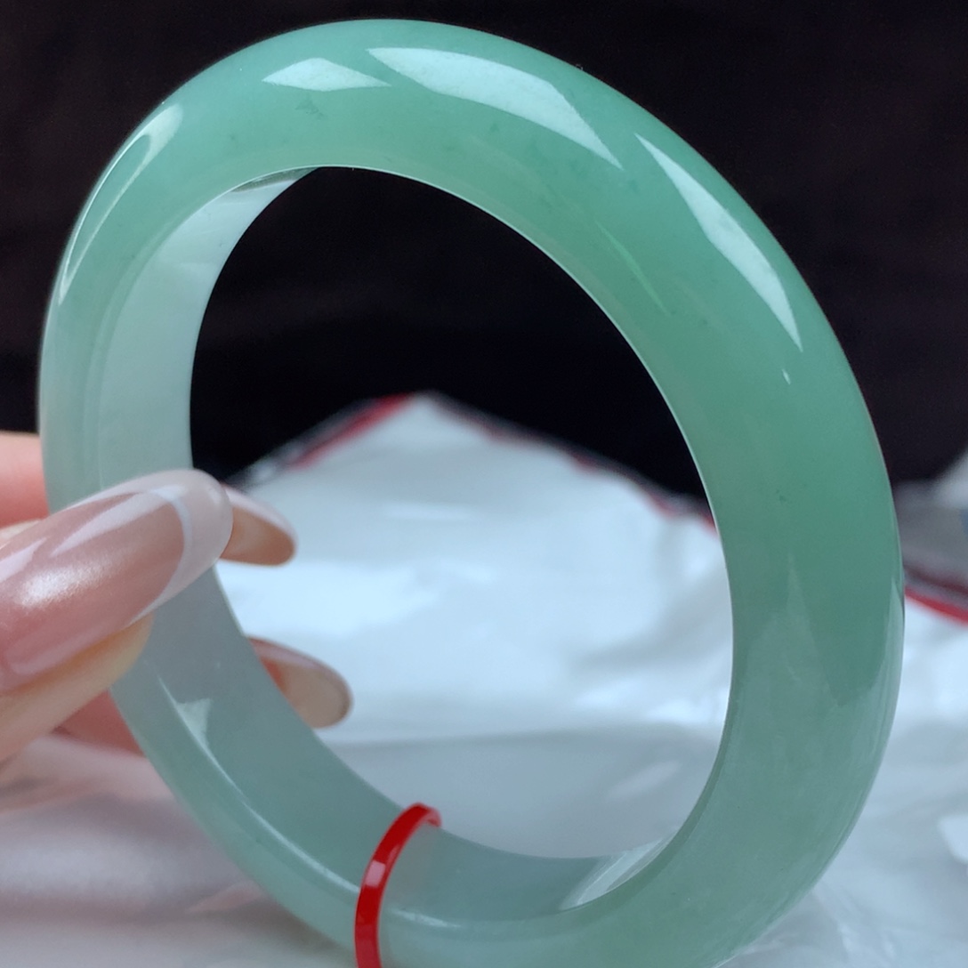 翡翠手镯未镶嵌113987，