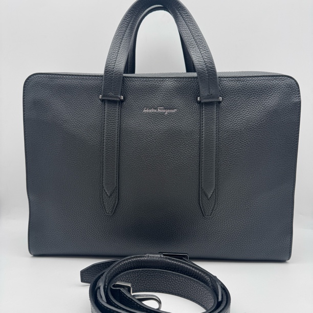 99新 FERRAGAMO/菲拉格慕 98新黑色荔枝纹双拉链手提公文包/2735