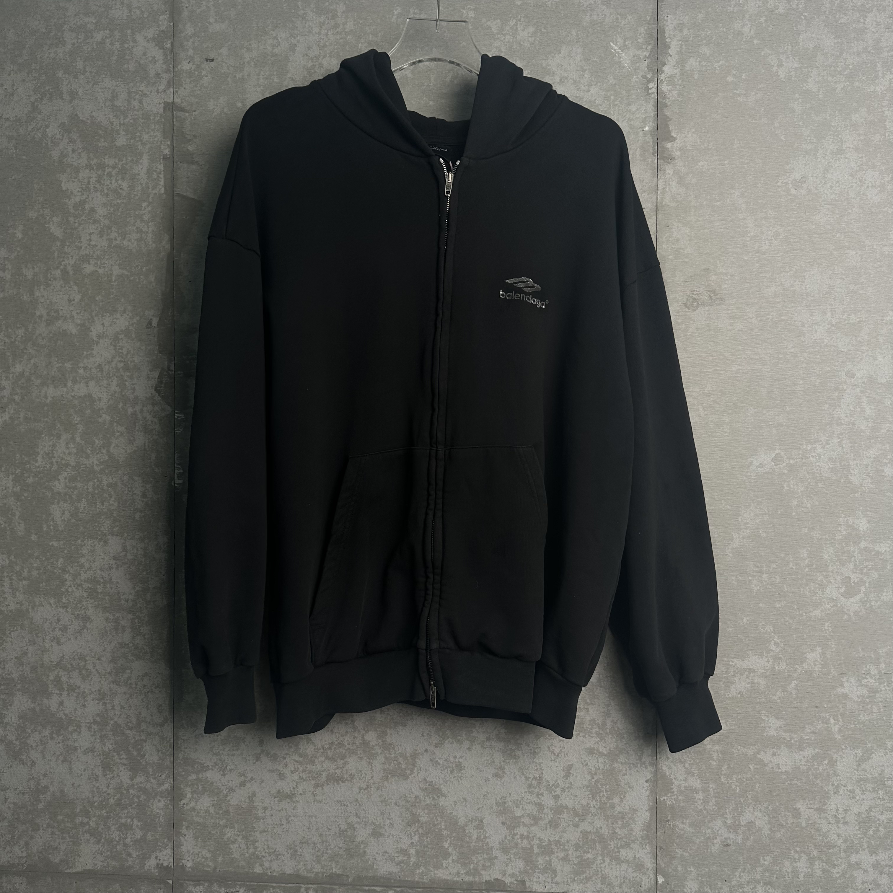 未使用 Balenciaga/巴黎世家 L*1/3B污泥染做旧拉链帽衫/12411
