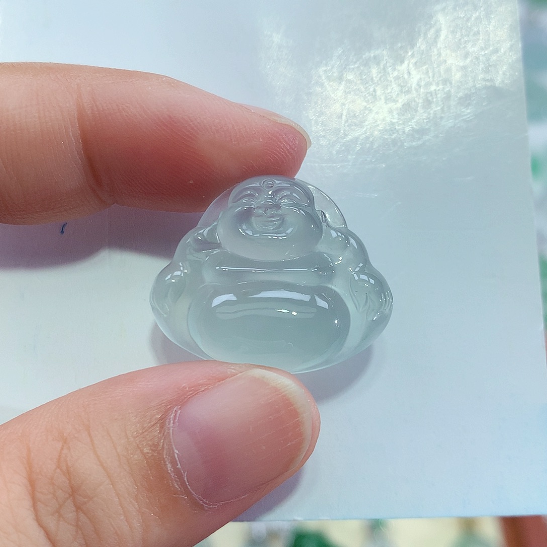 颈饰未镶嵌翡翠佛